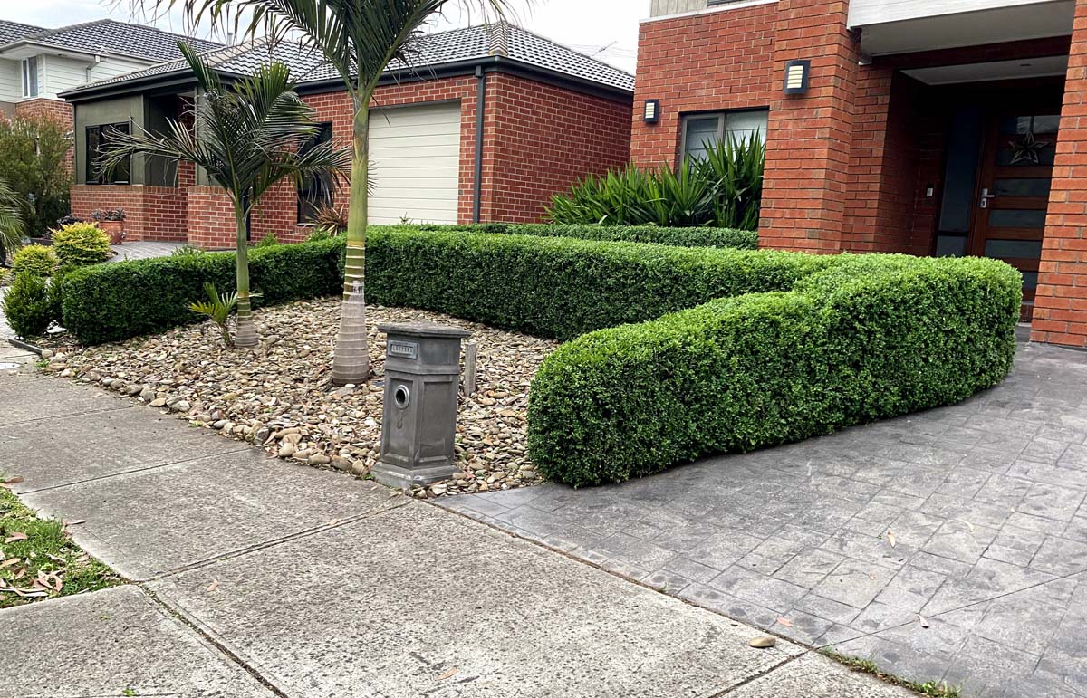 Transform your outdoor space into a picturesque oasis with our hedge trimming expertise. Whether you have ornamental shrubs or privacy hedges,..